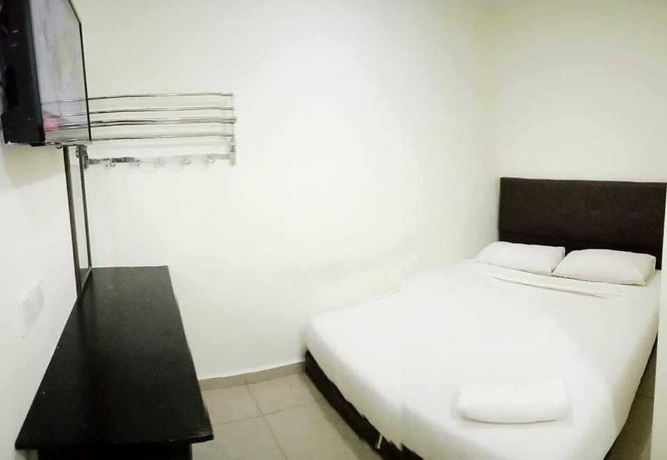 Cattleya Glory Hotel Johor Bahru Extérieur photo