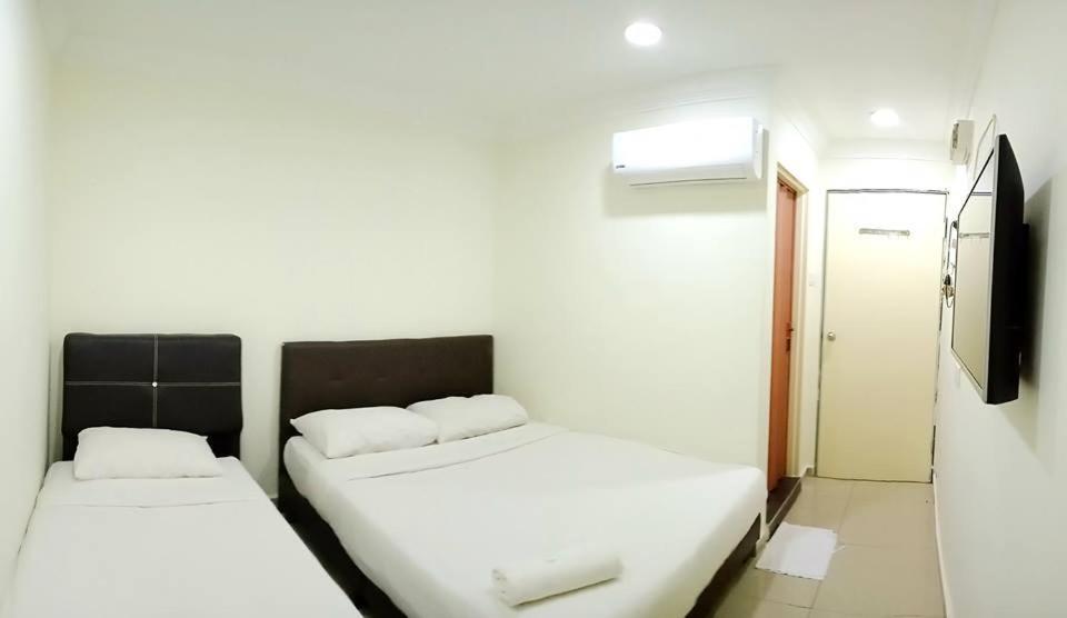 Cattleya Glory Hotel Johor Bahru Extérieur photo